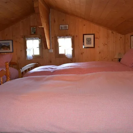 La Ruche- By Interhome * Gstaad