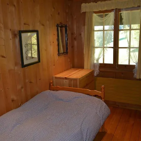 La Ruche- By Interhome * Gstaad